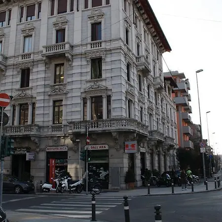 意大利制造酒店 招待所 3*